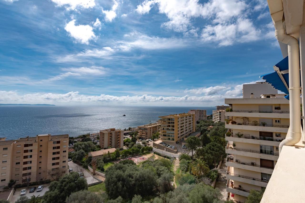Magnifique Appartement Vue Mer, Spacieux Et Traversant Ajaccio  Exterior foto